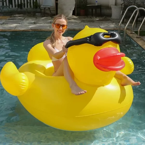 Yellow Duck Giant Inflatable Toys Water Floating Seat PVC Thickened Floating Bed Summer Outdoor Swimming Water Toy for Kid Adult